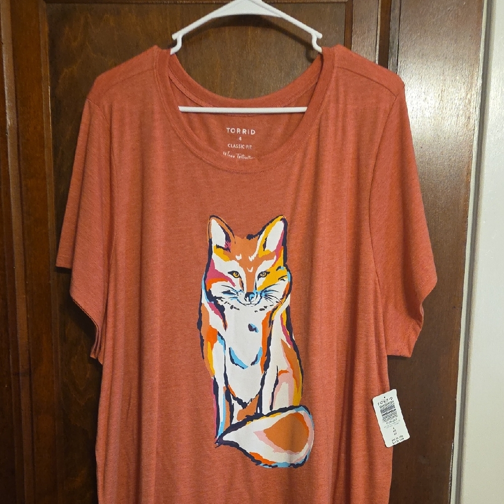 Torrid Red Tee with Fox Design